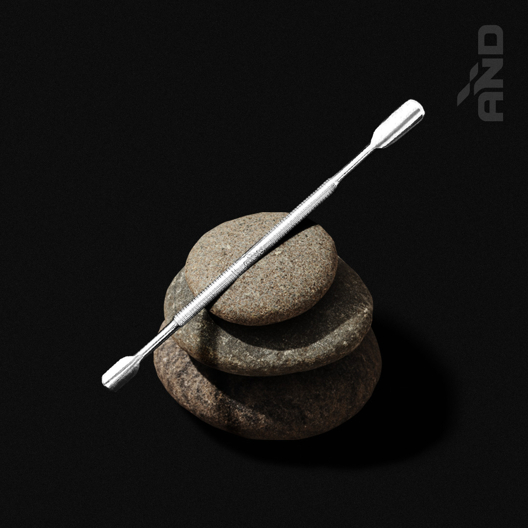 Espátula Duplo Empurrador de Cutículas